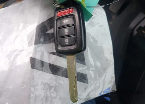 2017 Honda Civic Lx z USA, uszkodzony, nr VIN 19XFC2F55HE214579